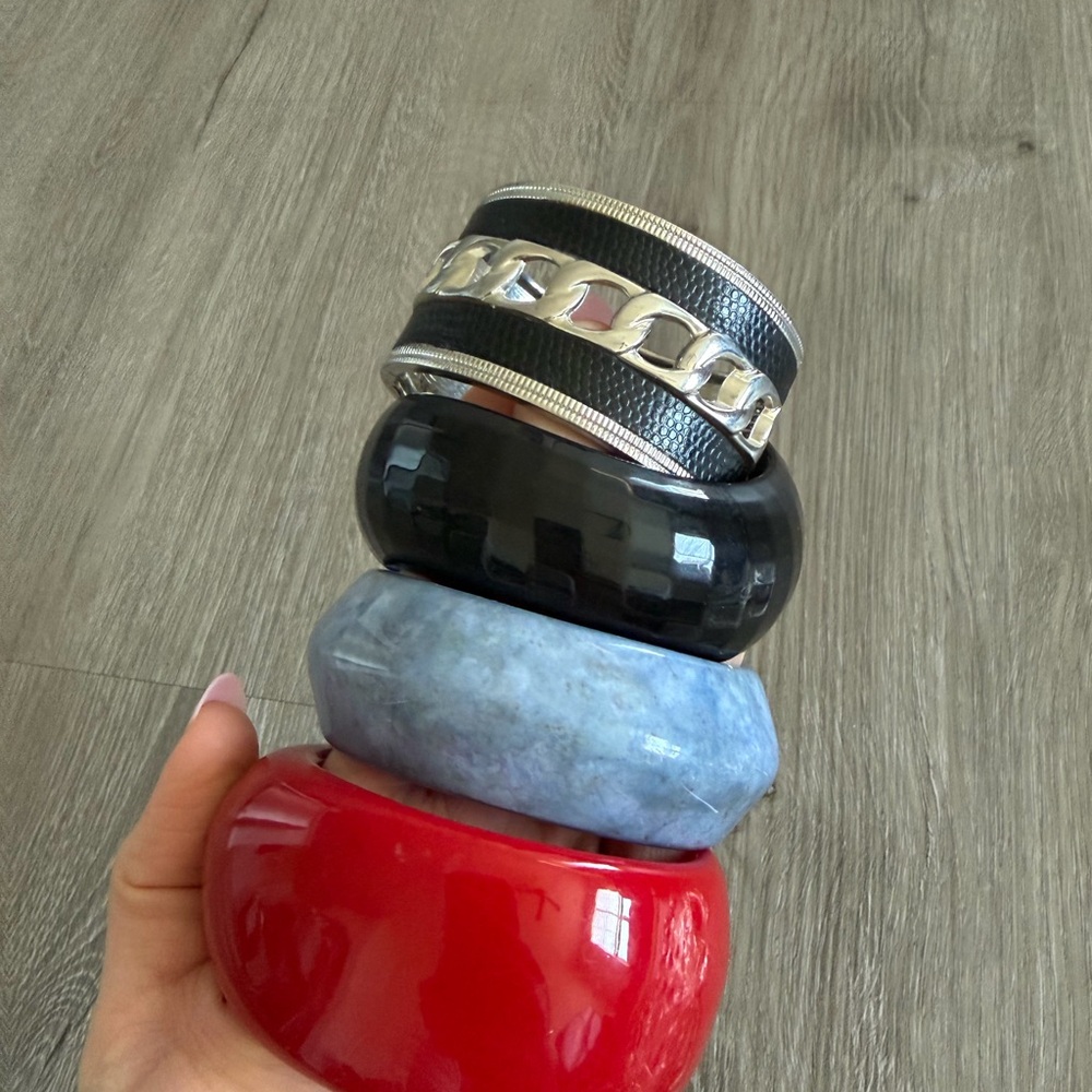 Set of Four Stylish Bangles in Red, Blue, Black, and Silver